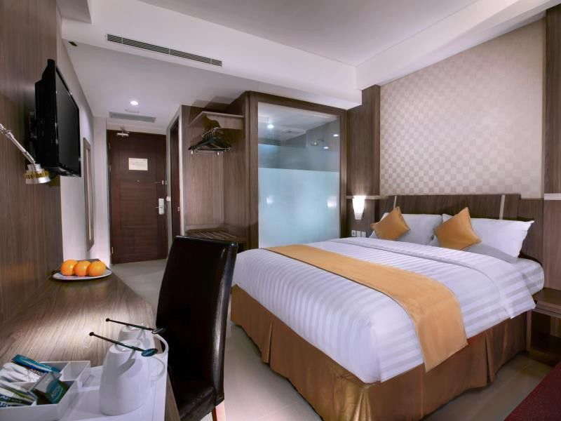 Aston Lampung City Hotel Бандар-Лампунг Экстерьер фото